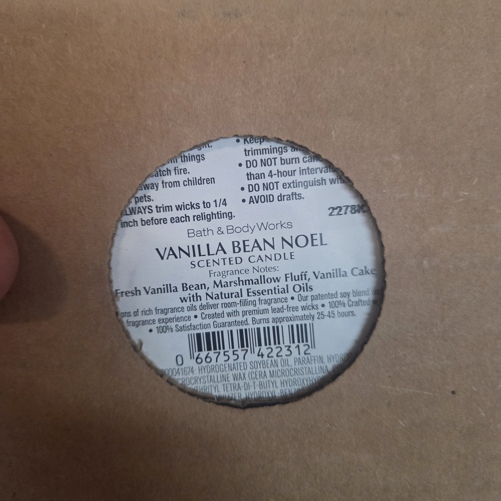 Bath & Body Works VANILLA BEAN NOEL 3 Wick Jar Candle Christmas 14.5 oz New